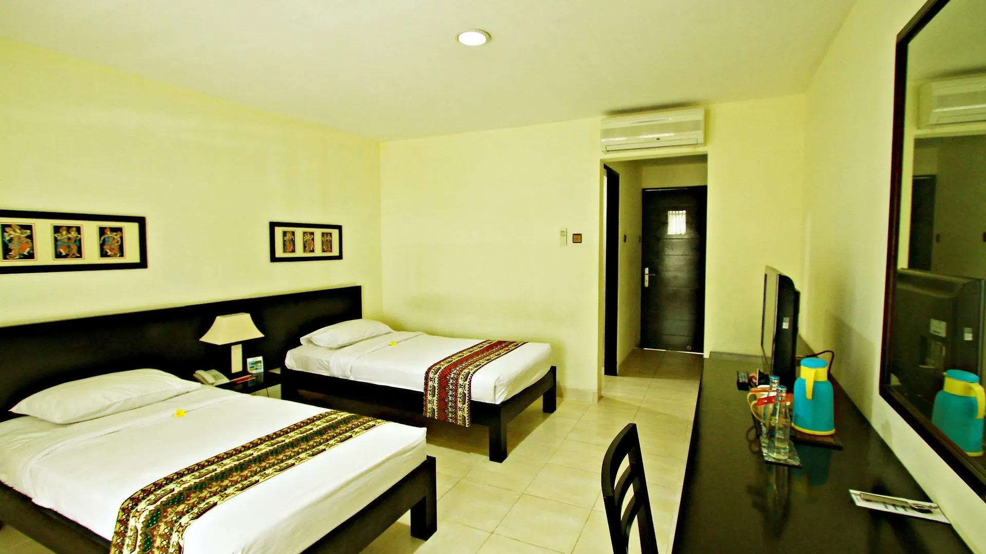 Legong Keraton Beach Hotel Canggu  Canggu (Bali)