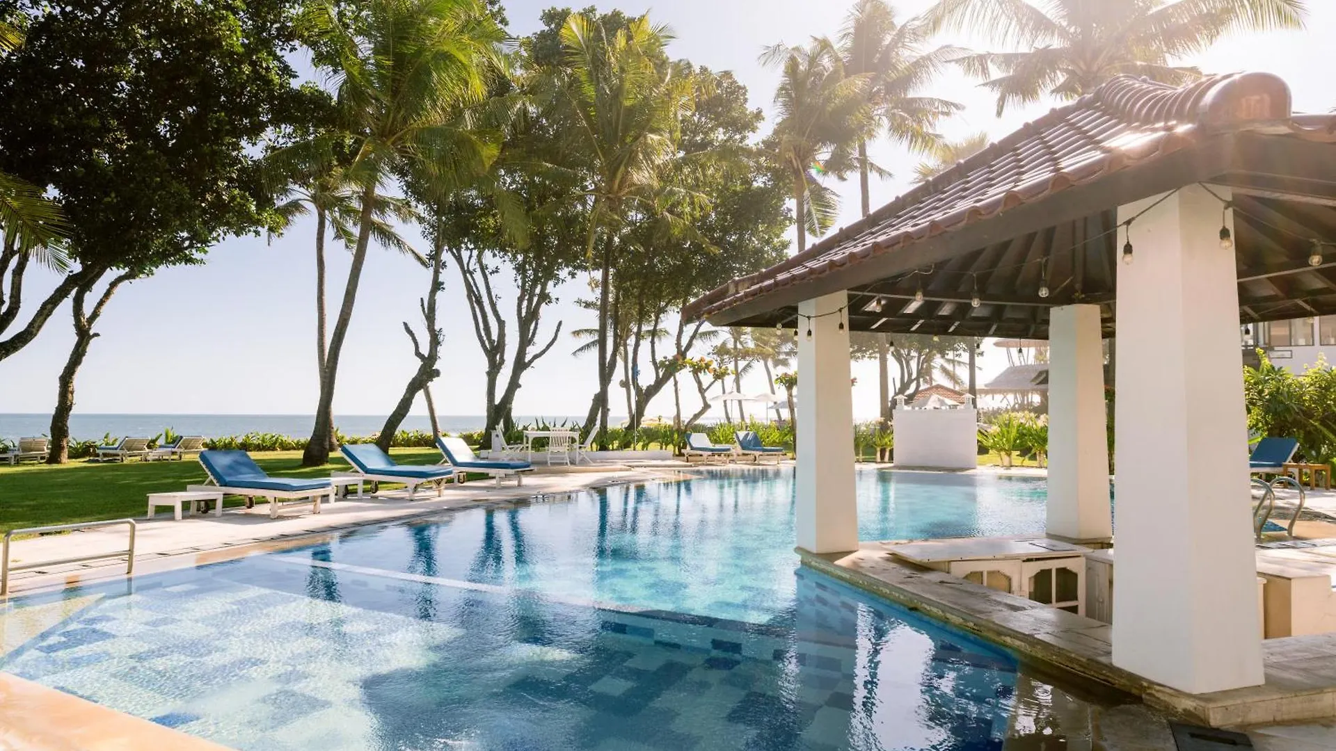 Legong Keraton Beach Hotel Canggu