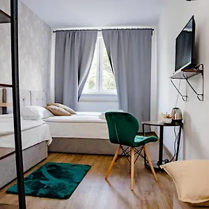 Arko 3*, Prague République tchèque