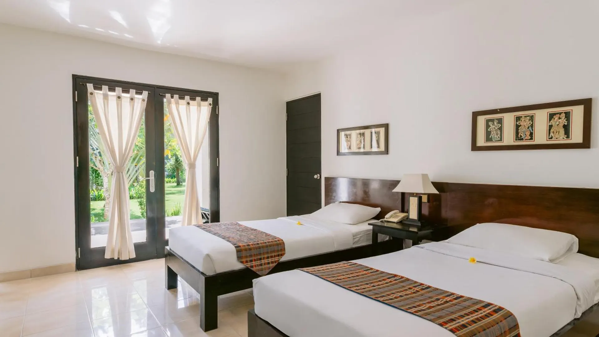 Legong Keraton Beach Hotel Чангу 3*,  Индонезия